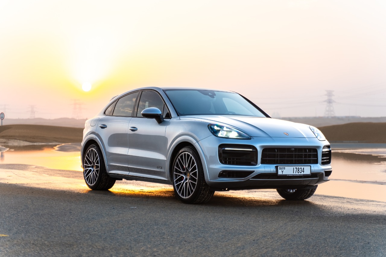 Porsche Cayenne GTS 2023   BLUE 2023 Rental Dubai