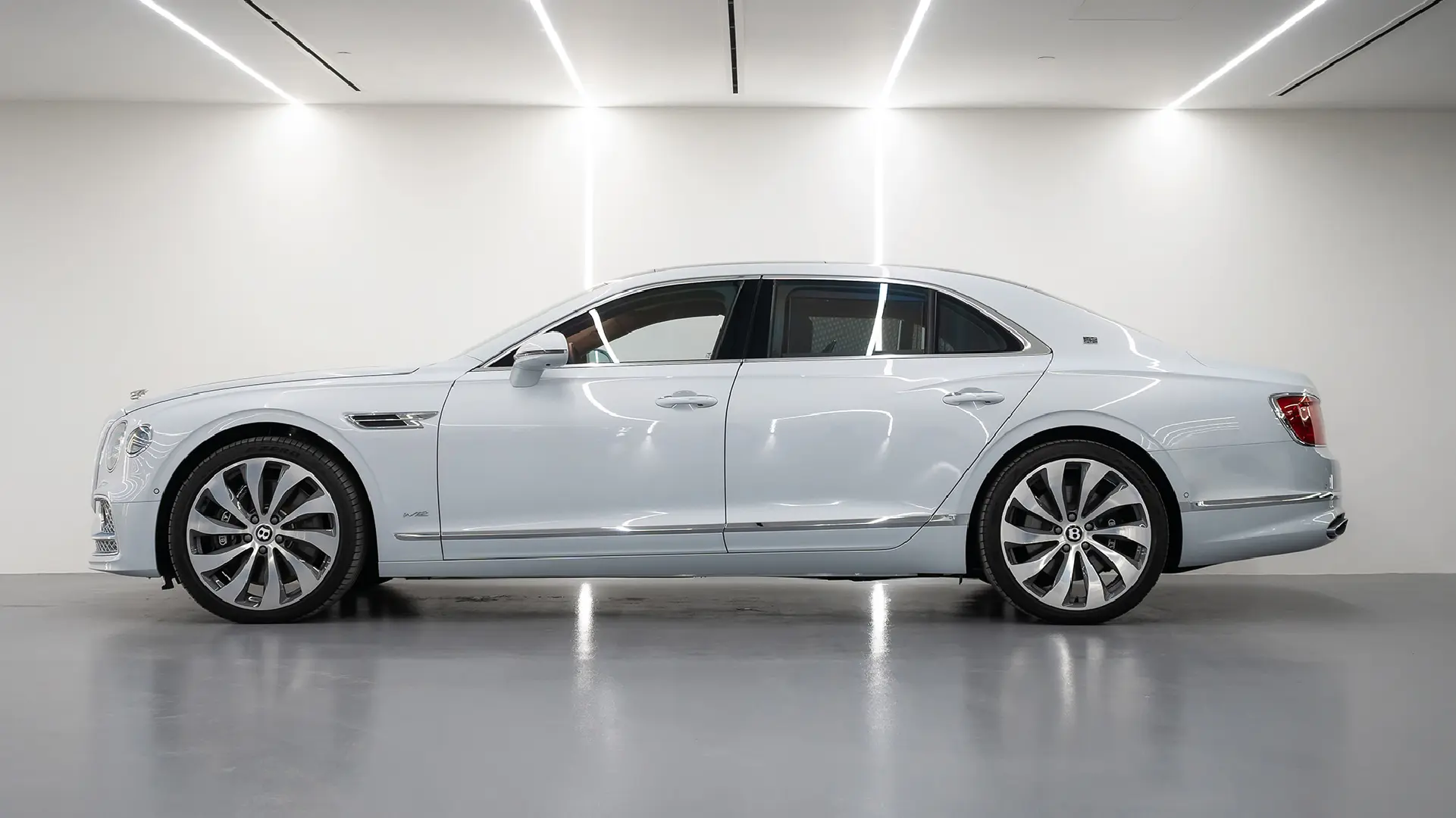 Bentley Flying Spur W12  WHITE 2023 Rental Dubai