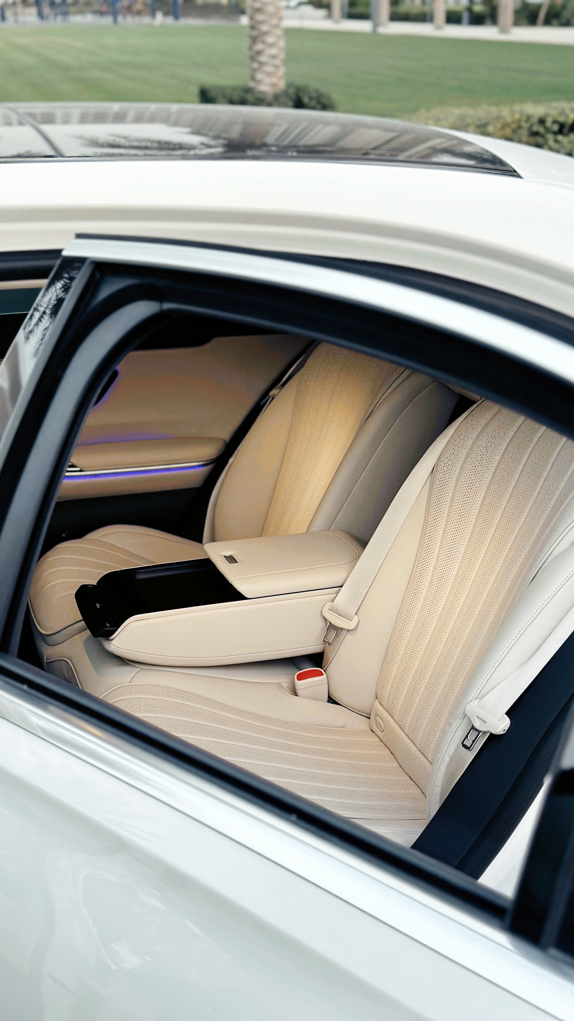 Mercedes Benz S500 W223 4MATIC  WHITE 2024 Rental Dubai