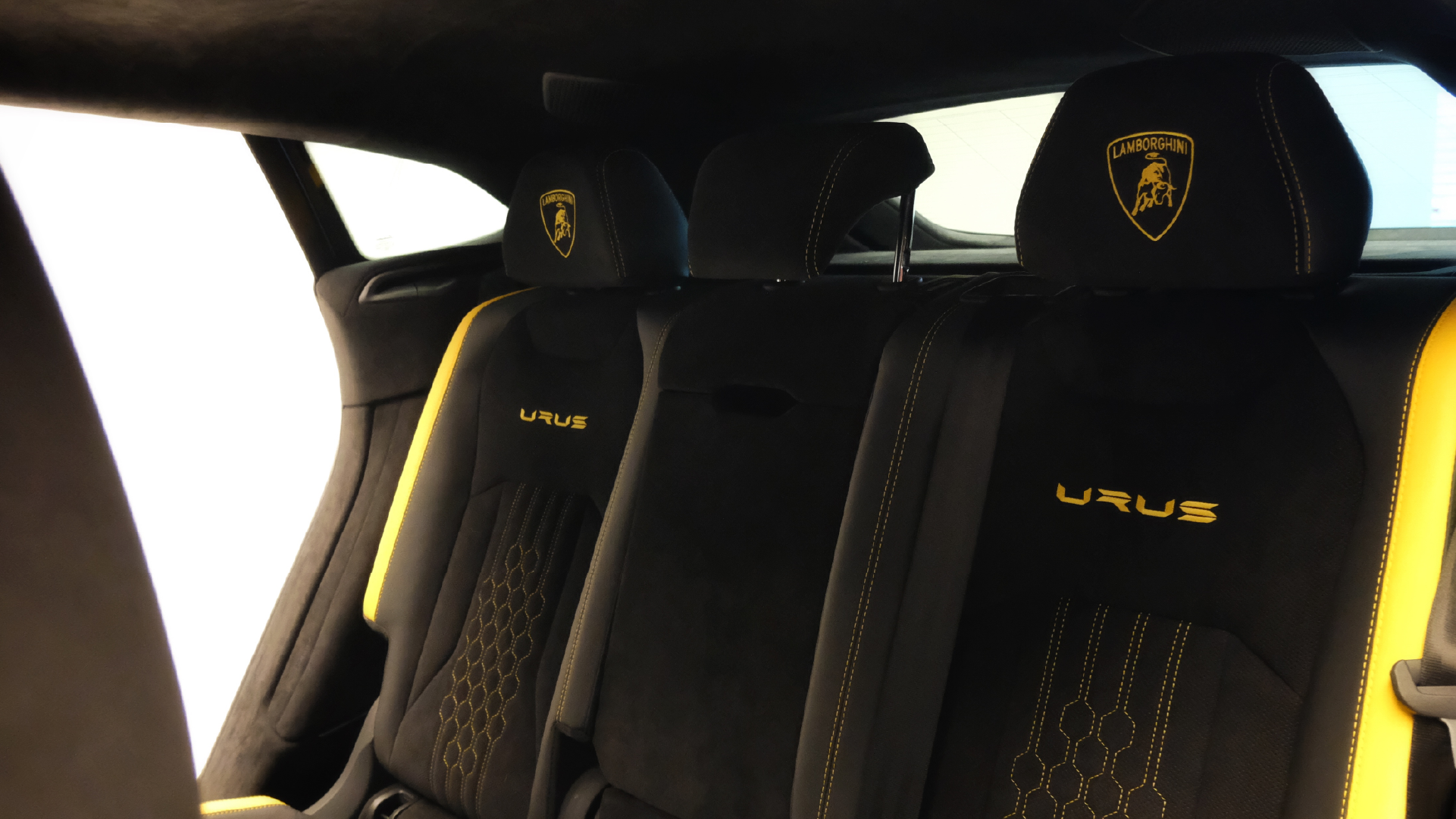 Lamborghini Urus Performante  GREY 2024 Rental Dubai