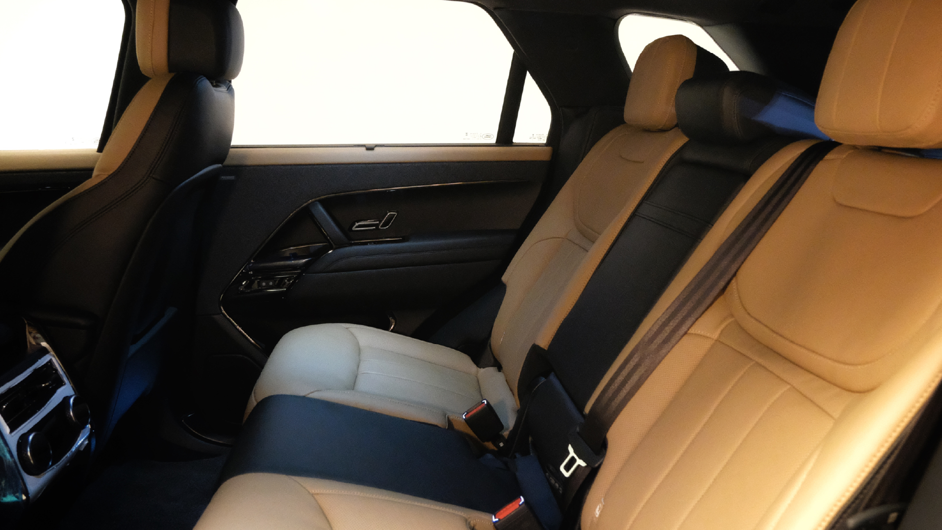 Range Rover Sport  BLACK 2024 Rental Dubai