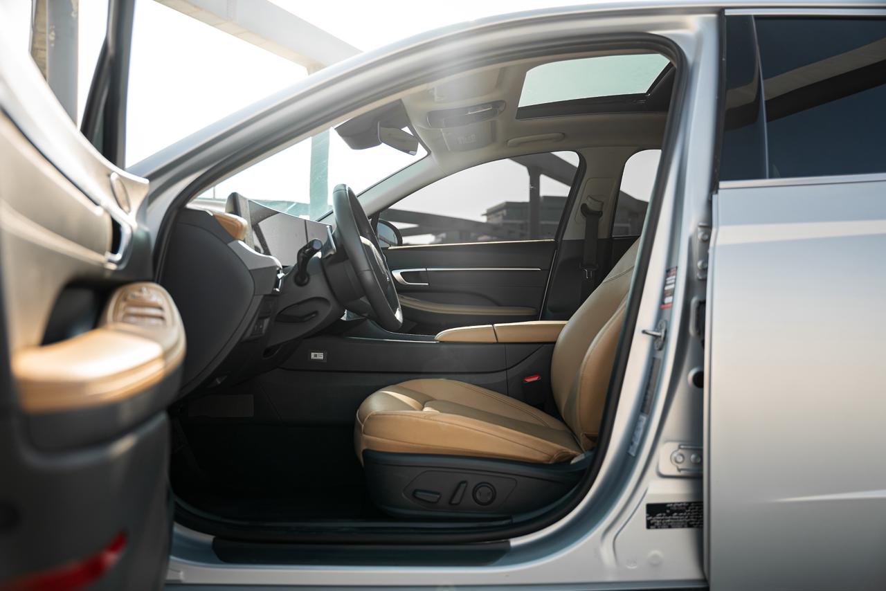 Hyundai Elantra 2025   Silver 2025 Rental Dubai