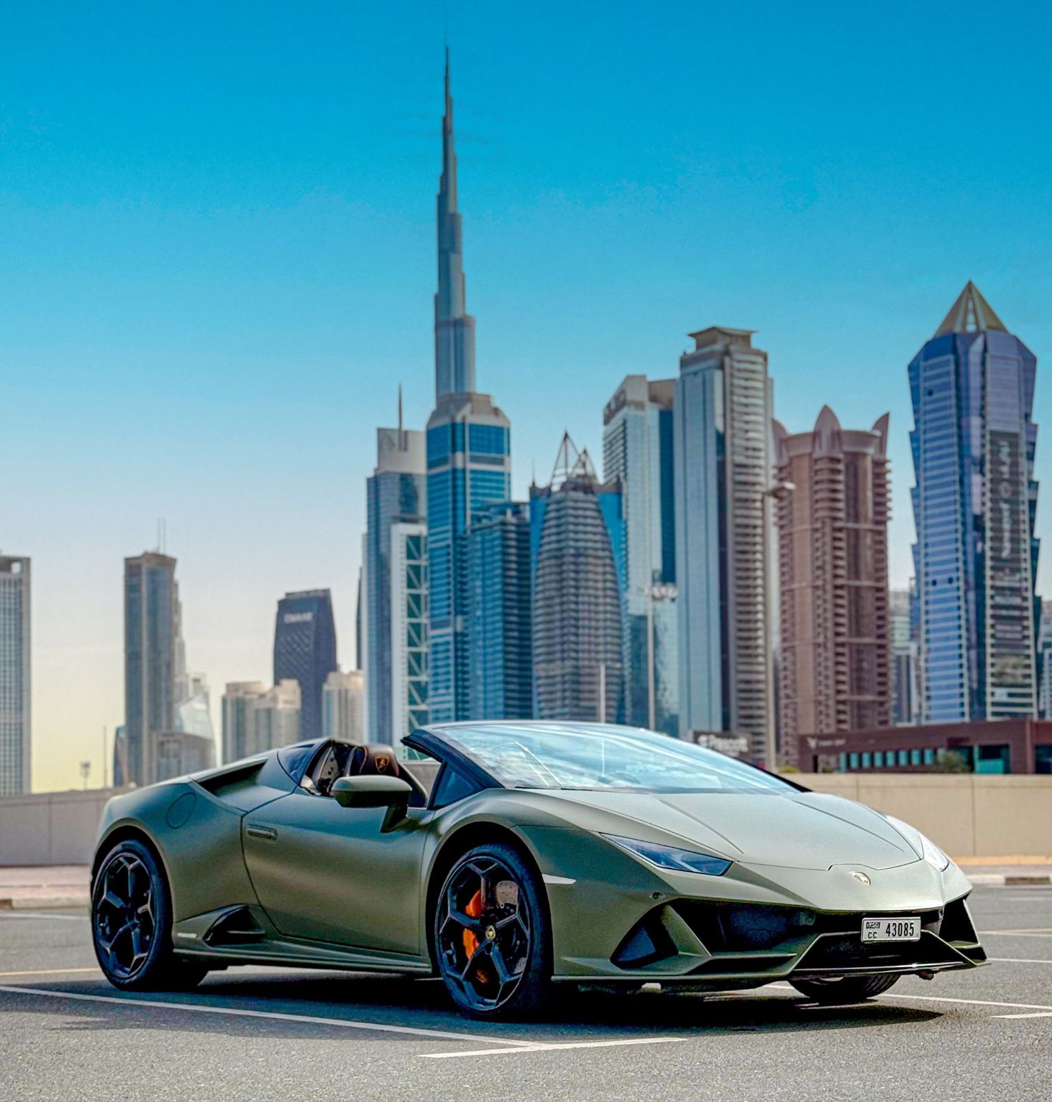 Lamborghini Evo Spider   GREEN 2021 Rental Dubai