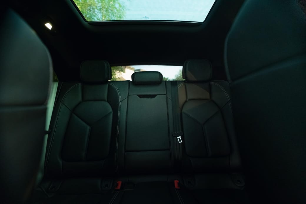 Porsche Macan 2022  Nardo Grey 2022 Rental Dubai