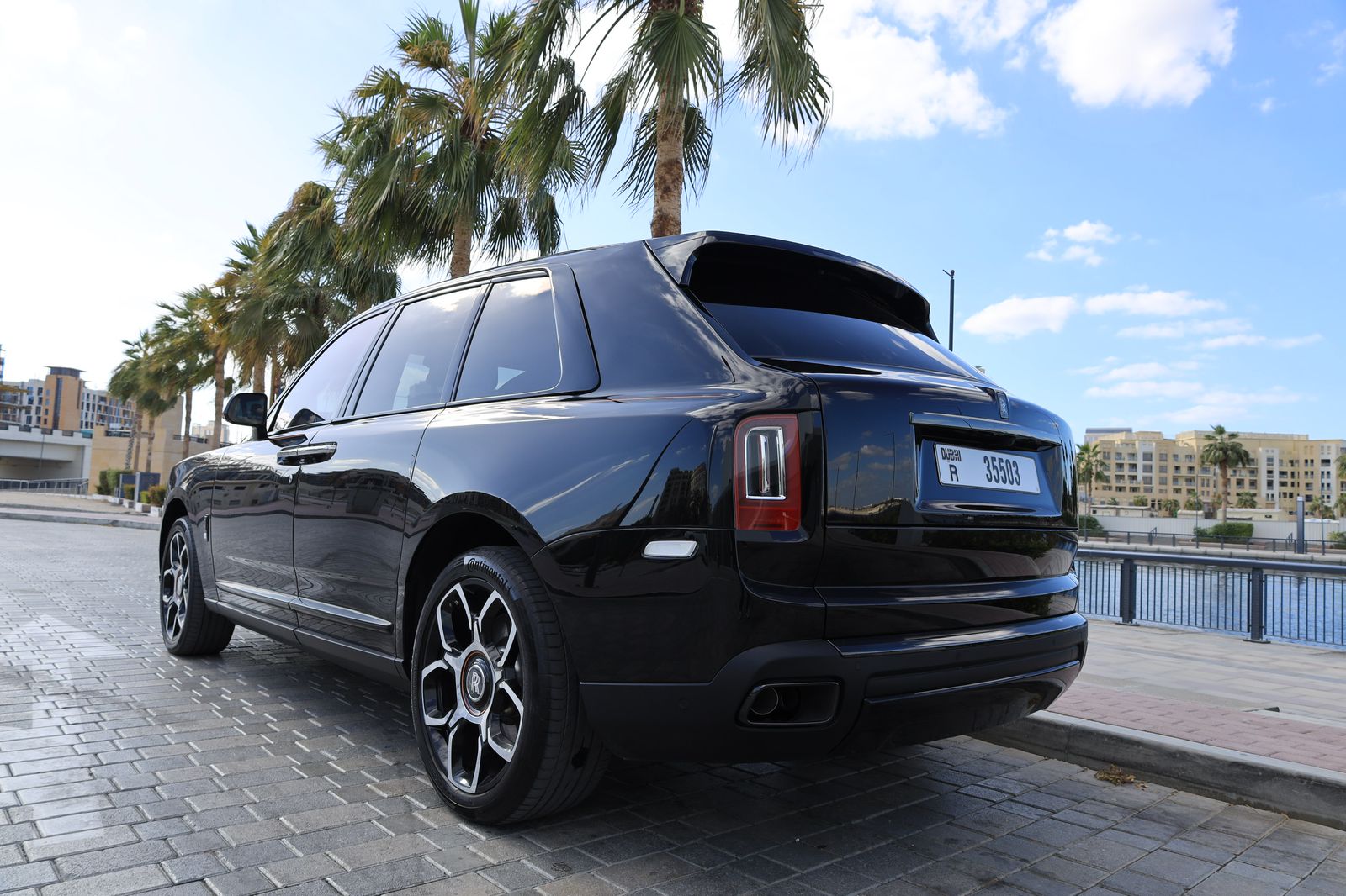 Rolls Royce Cullinan Black Badge 2024   BLACK 2024 Rental Dubai