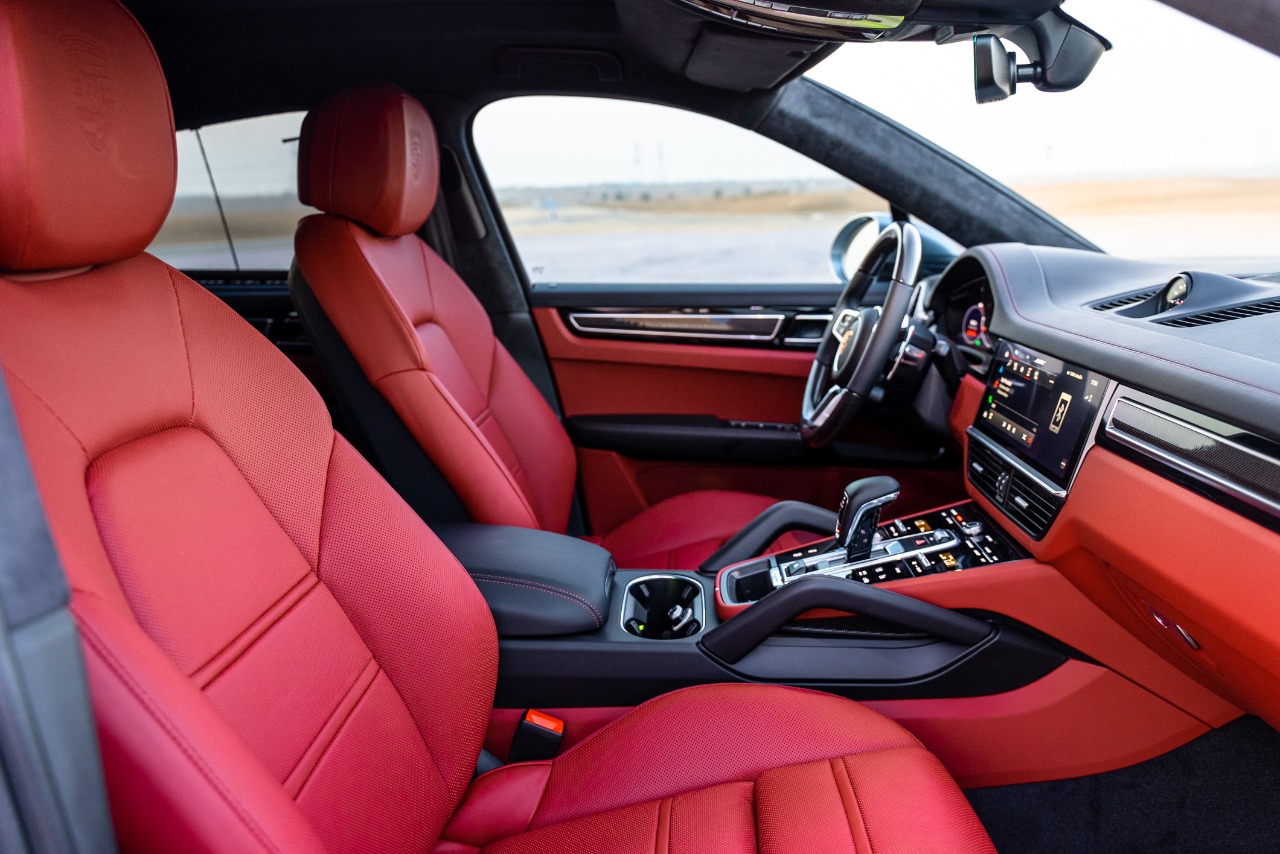 Porsche Cayenne GTS 2023   BLUE 2023 Rental Dubai