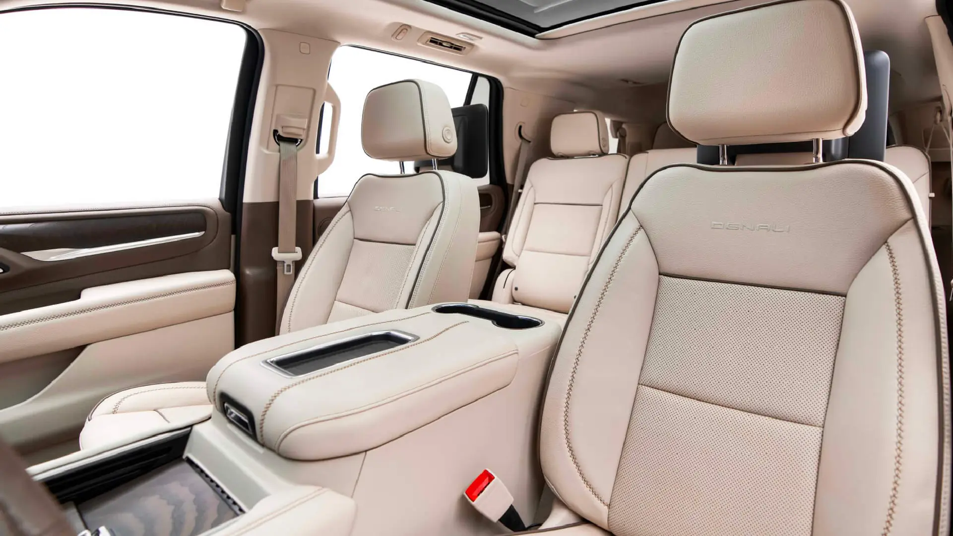 GMC Yukon  BLACK 2024 Rental Dubai