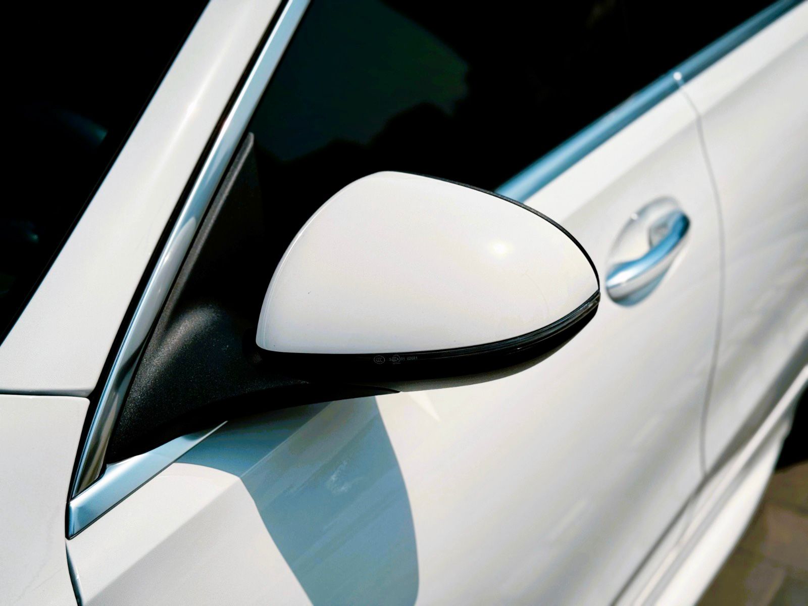 Mercedes Benz C200 2025  WHITE 2025 Rental Dubai