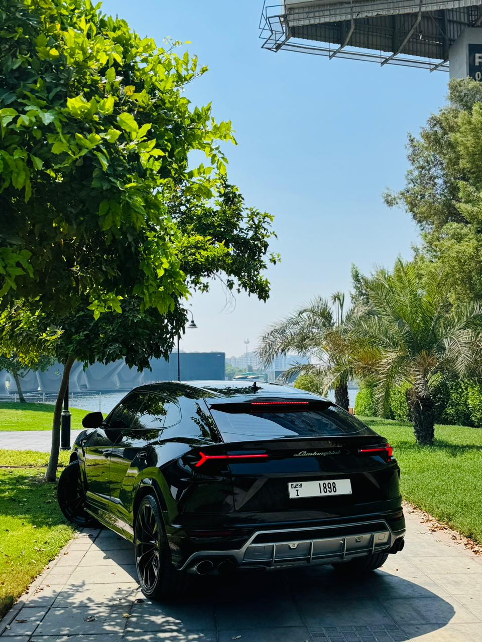 Lamborghini Urus 2025  BLACK 2025 Rental Dubai